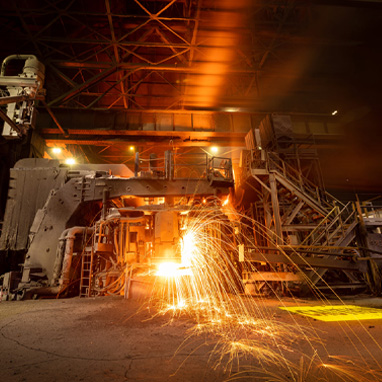 炼钢电弧炉耗电量高是哪几个原因引起的？