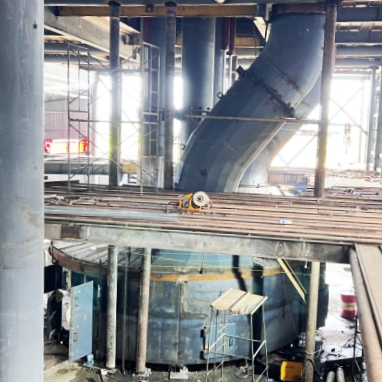 直流矿热炉冶炼的特点