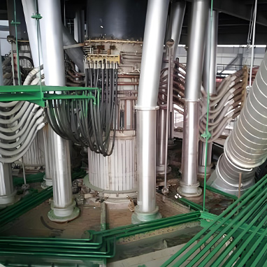 合理布置矿热炉短网位置