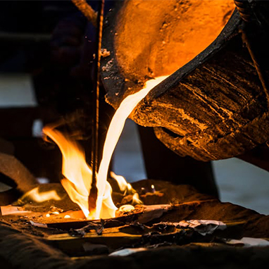 废铝熔炼炉的特点